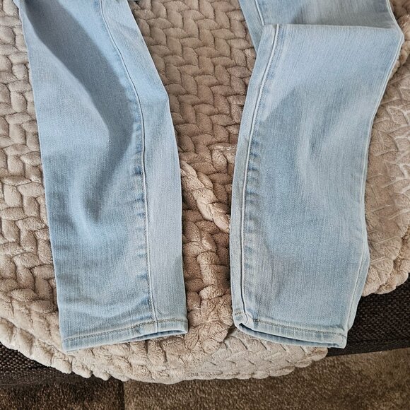 Paige Jeans - Picture 5 of 5